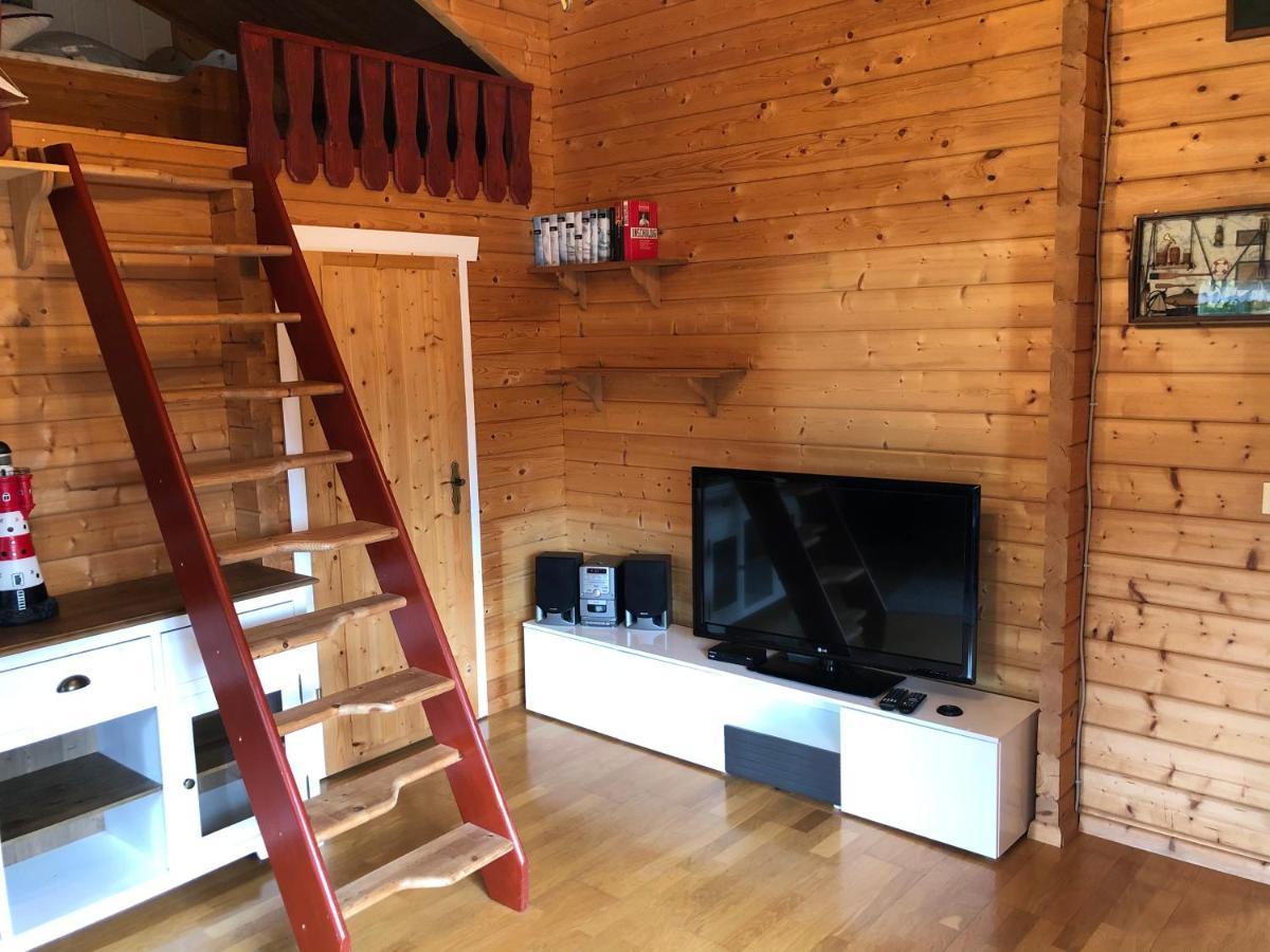 Ferienhaus Moewenherz Pruchten ภายนอก รูปภาพ
